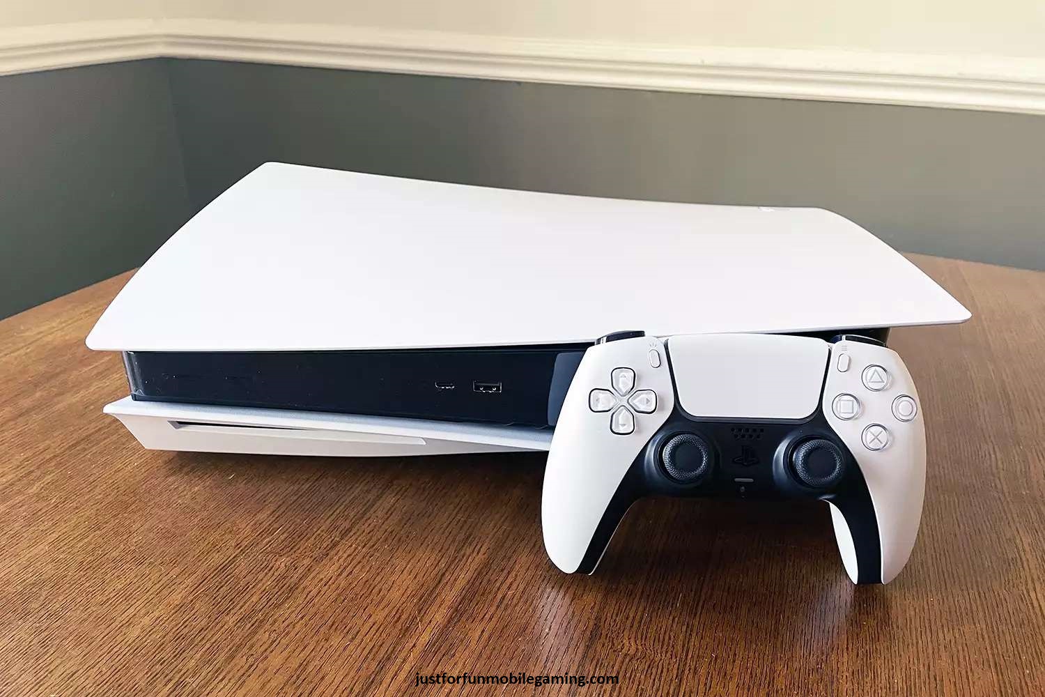 Game Console